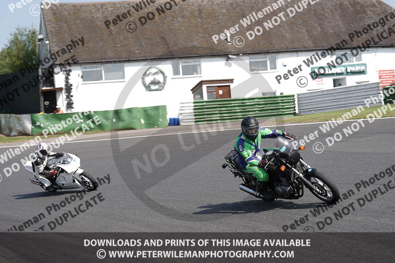 enduro digital images;event digital images;eventdigitalimages;mallory park;mallory park photographs;mallory park trackday;mallory park trackday photographs;no limits trackdays;peter wileman photography;racing digital images;trackday digital images;trackday photos